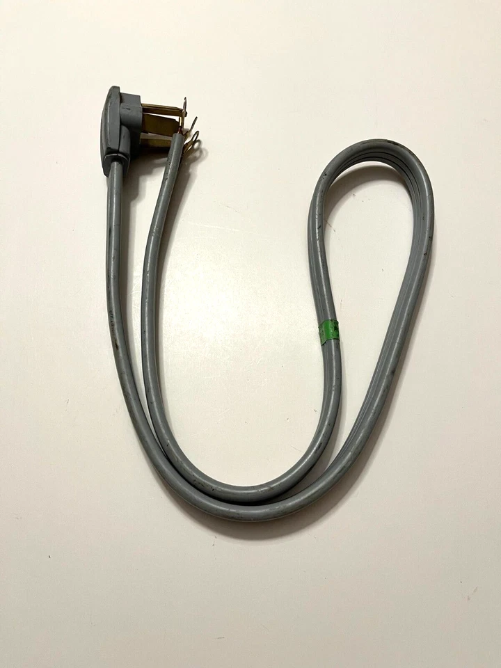 CABLE DE ALIMENTACIÓN SECADORA 4 PIES GRIS CAROL Foto 1 de 4
