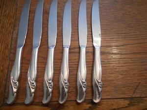 6 Rogers 1957 EXQUISITE Pattern Dinner Knives IS Silverplate 4945 - Picture 1 of 3