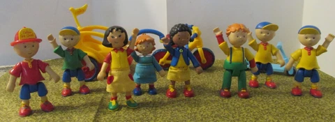 Lot 9 CAILOU CINAR 3" Toy Figures 2002 Bike Cart Clementine Sara Leo Rosie Cover