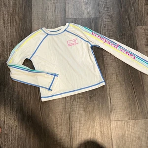 Vineyard Vines Kids Whale Rashguard in Blue/Pink - Picture 1 of 6