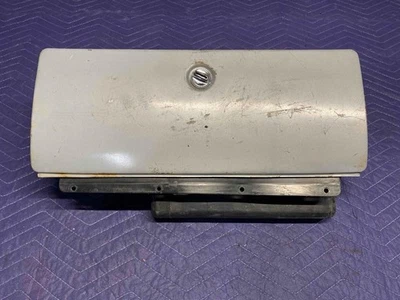 73-87 雪佛兰 GMC 卡车手套盒隔层方形身体 K5 Blazer Suburban 灰色 — 第 1/4 张图片