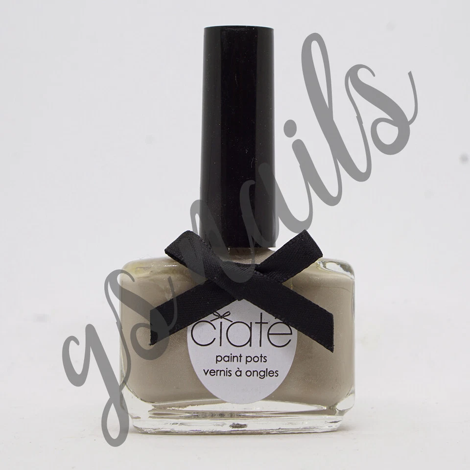 CIATE LONDON - ESMALTE DE UÑAS - SASTRERÍA AFILADA (GRIS CLARO CON BRILLO PLATEADO) Foto 1 de 2