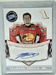 Martin Truex Jr. 2009 Press Pass Premium Signatures NASCAR Racing AUTO 