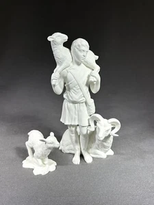 Lenox The Nativity - Shepherd Boy with Sheep & Lamb Ram - Fine White Bone China - Picture 1 of 11