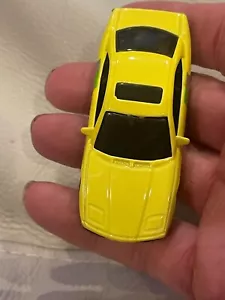 Vintage 1990 Hot Wheels BMW 850i California Dreaming Giallo pressofuso Klausner Tuning - Foto 1 di 4