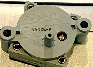 QTY 2 MICRO PNEUMATIC LOGIC (MPL) 502 PRESSURE SENSORS *SHIPS FROM USA* - Picture 1 of 2