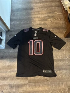 New England Patriots Nike Mac Jones Size Medium Black Football Jersey - Picture 1 of 3