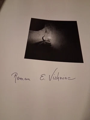 Vanished World by Roman Vishniac 1st Ed. 1983, Hardcover No Dust Jacket SIGNED Foto 1 de 4