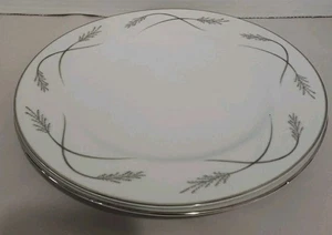 Vtg MIKASA FINE CHINA GRACE 8203 JYOTO JAPAN WHEAT 10 1/4" Dinner Plates 2 Japan - Picture 1 of 5