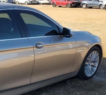 BMW 528i 2011-2016 airbag de rodilla de pasajero derecho OEM Foto 1 de 4