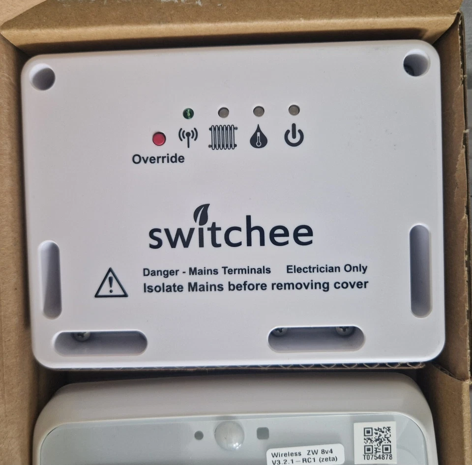 SWITCHEE THERMOSTAT INSTALLATION KIT WITH Z WAVE 100025 WIRELESS KIT RRP £516 - Image 1 of 4