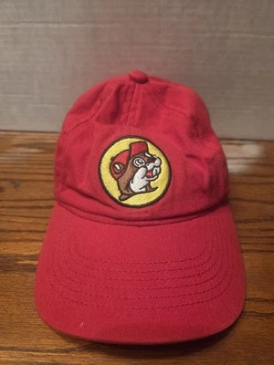 Gorra de béisbol ajustable 100 % algodón roja juvenil logotipo mascota gasolinera Bucees Foto 1 de 4