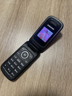 Handy Samsung GT E1190 grau (Ohne Simlock) Klapphandy - Bild 1 von 4