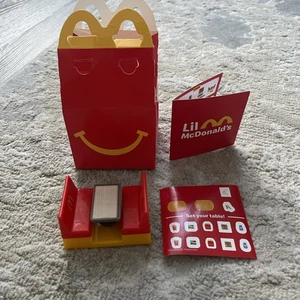 Lil McDonalds Happy Meal Toy 2025 Mini Restaurant Booth #13 Miniature Seats Box - Picture 1 of 1