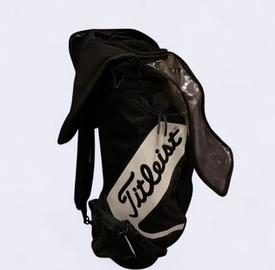 Bolsa de golf Titleist divisor de 6 vías con sistema de correa para el hombro Foto 1 de 4