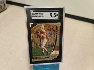 2020 Panini Prizm Peyton Manning 82 Gold Vinyl 1/5 SGC 9.5 T6490