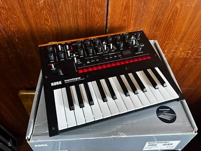 KORG MONOLOGUE-BK monophonic analogue synthesizer w/ box - Image 1 of 4