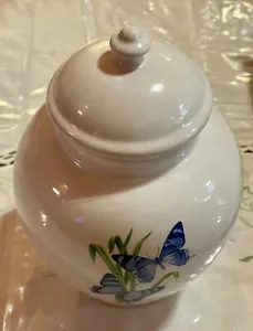 1970’s Ceramic Blue Butterfly Jar Vase - FTD Made In Thailand - 6"H - Picture 1 of 3
