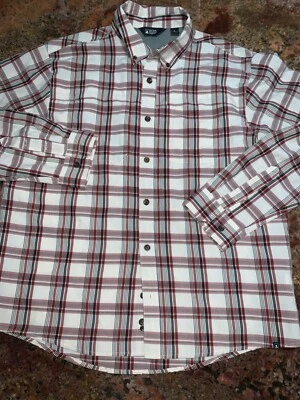 Eastern Mountain Sports vented Shirt Mens Large Plaid Long Sleeve Button Up fish - Image 1 of 4