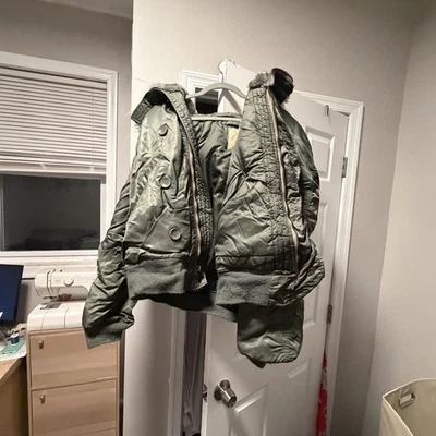 Chaqueta Parka Bombardero Capucha Piel ALPHA INDUSTRIES INC De Colección Rara Años 70 80 Verde XL Foto 1 de 4