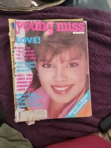 Vintage Teen Young Miss Magazine Mai 1983 PATRICK CASSIDY JOHN STAMOS - Bild 1 von 1