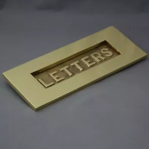 Boîte aux lettres « lettres » en laiton - Photo 1 sur 4