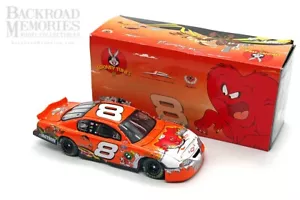 '02 Chevy Monte Carlo (DEJr) "Looney Tunes #8" (1:24) Diecast (Unsealed), Action - Bild 1 von 16