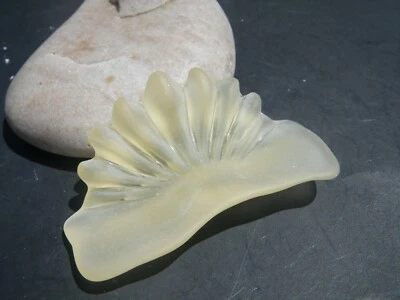 Sea Glass, Rare Beautiful Yellow Fan Like - Image 1 of 4