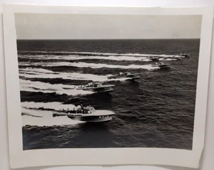 WWII 7 PT Boats Original Photo Moving at High Speed ( Racing? ) RRP 16 - Picture 1 of 9