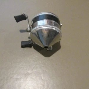 Vintage Zebco 33 Fishing Reel. Made in USA. Single Rivet. Very Good Condition. - Picture 1 of 5