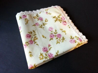 VICTORIAN STYLE /FLORAL AND LACE  HOMEMADE  POCKET SQUARE - Image 1 of 3