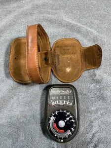 Vintage Weston Master II, 735 Universal Light Exposure Meter and Leather Case - Picture 1 of 10