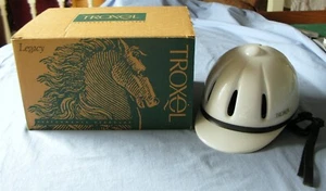 Casco de equitación Troxel Legacy blanco pequeño SEI ecuestre F1163-97 en muy buen estado - Imagen 1 de 18