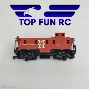 Rivarossi HO Scale New Haven Cupola Caboose 711 - Picture 1 of 5