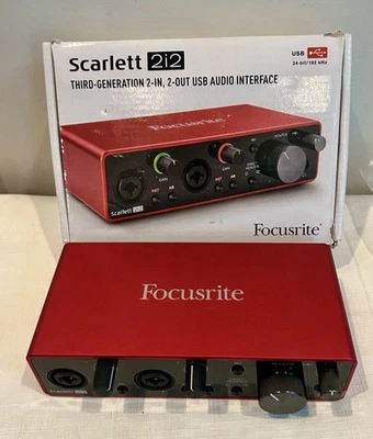 Focusrite Scarlett 2i2 3rd Gen. 2-Channel USB Audio Interface - MOSC0025 - Image 1 of 4