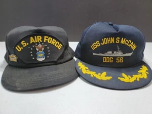 Vintage U.S. Air Force & USS John S. Mc Cain cane 56 cappellini - Foto 1 di 18