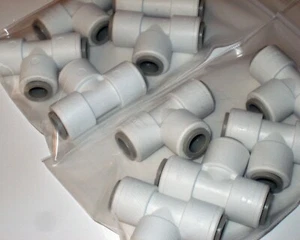 Parker TrueSeal Parflex PP6TU6 3/8" Tee Food Grade Water Beverage Fitting Qty 10 - Picture 1 of 11