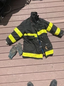 Vintage 1989 Cairns Fireman’s Coat Size 38 FDNJ Retired Firefighter Jacket 🔥 - Picture 1 of 15