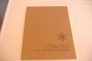 ~COUNTY OF ALLEGHENY~SHERIFF'S OFFICE~1993 ANNUAL REPORT~SOFTCOVER BOOKLET~ - Imagen 1 de 7