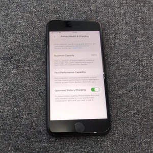 Apple iPhone SE 64GB 3rd (2022) Unlocked Smartphone MMXF3B/A  - Picture 1 of 14