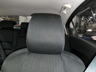 Reposacabezas delantero lado conductor izquierdo Mazda 6 Sku 2014 #4252339 Foto 1 de 4