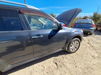 Subaru Forester 2012 pasajero puerta delantera derecha eléctrico usado 2737822 Foto 1 de 4