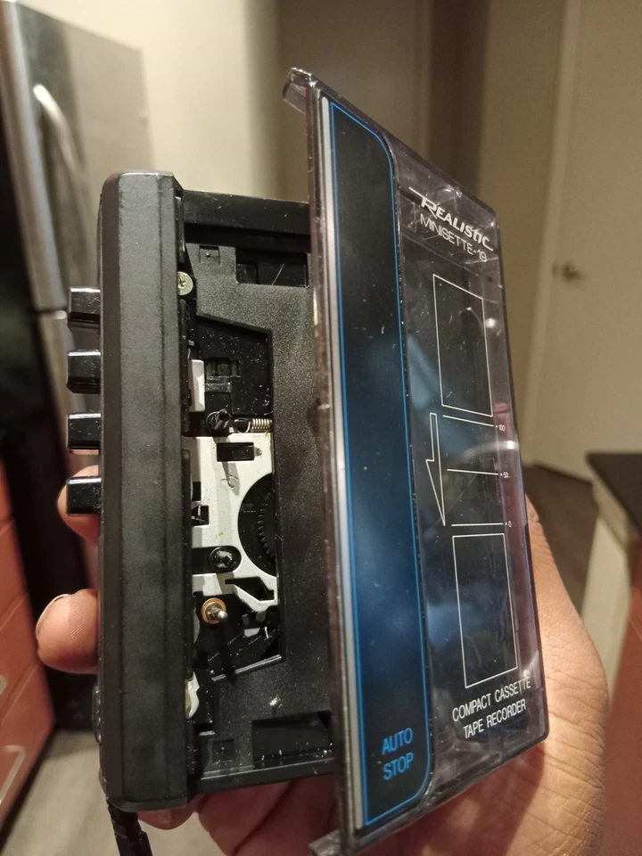 Grabadora de cinta de casete compacta Realistic Minisette 19 modelo 14-1054A Foto 1 de 4