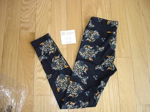 Lularoe ~ One Size Leggings ~ OS ~ Mosaik Fisch ~ schwarzer Hintergrund ~ NEU - Bild 1 von 1