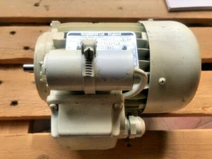 Simplatroll Ltd Motor MM63B2 230V 0.24kW 2800rpm 2.2/1.9A 1 Phase - Picture 1 of 4