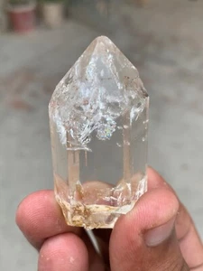 Beautiful Quartz crystal - Picture 1 of 7