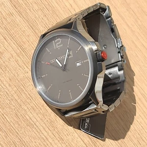 Quiksilver Mens Beluka Watch Gunmetal Anodized Stainless Steel Case & Bracelet - Picture 1 of 9
