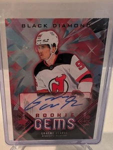 2024-25 UD Black Diamond Rookie Gems Signatures Red Graeme Clarke #01/10 RC Auto - Picture 1 of 2