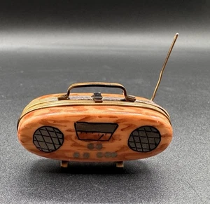 Limoges France~Retro Wood Style Radio Boombox~Porcelain Peint Main Trinket Box - Picture 1 of 11