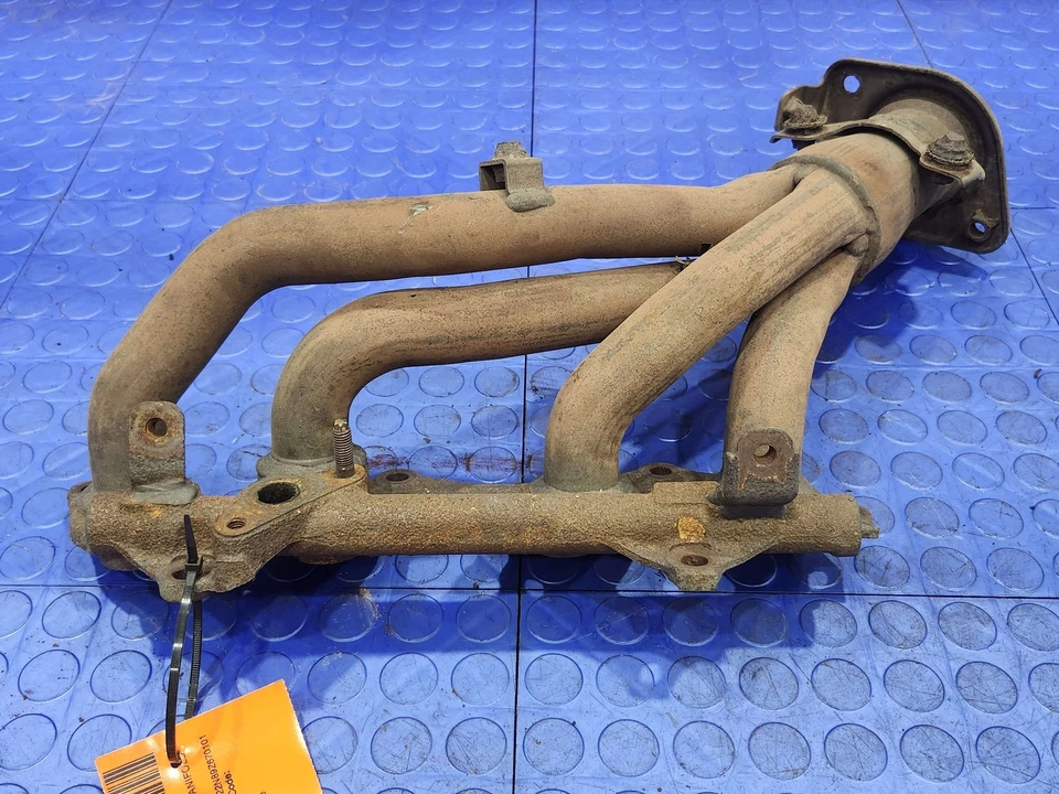 Coletor de escape de motor Toyota Tacoma 2.7L 05-15 original do fabricante 1714175130 - Imagem 1 de 4